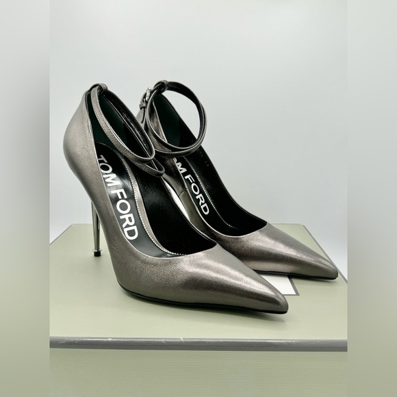 NWT Tom Ford Padlock Laminated Pump Heels “Gunmetal” sz 38 / UK 5 Sold Out - Picture 5 of 17